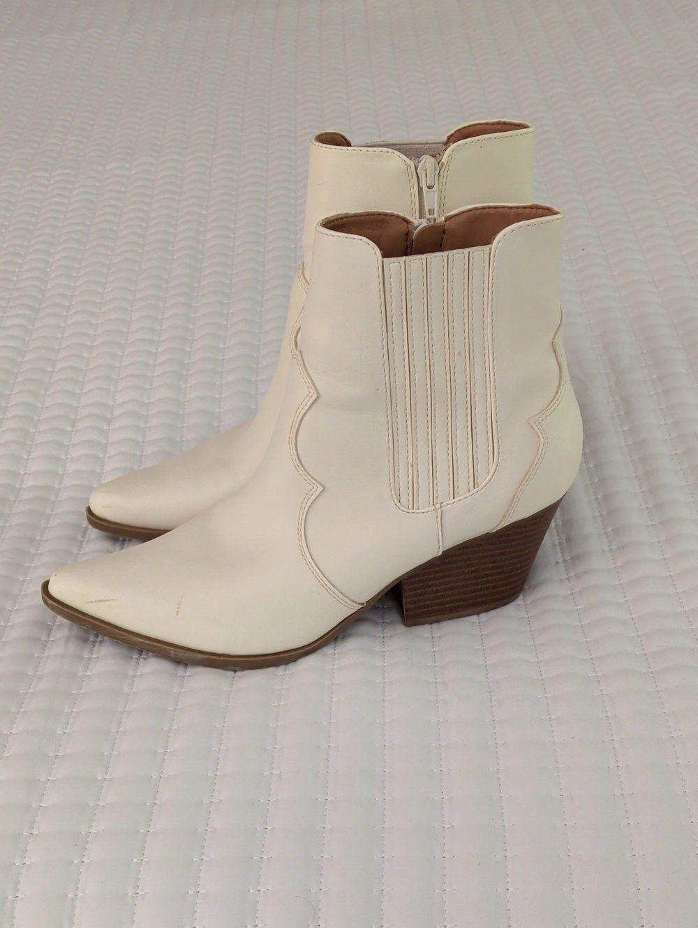 Indigo Cream Western Ankle Boots